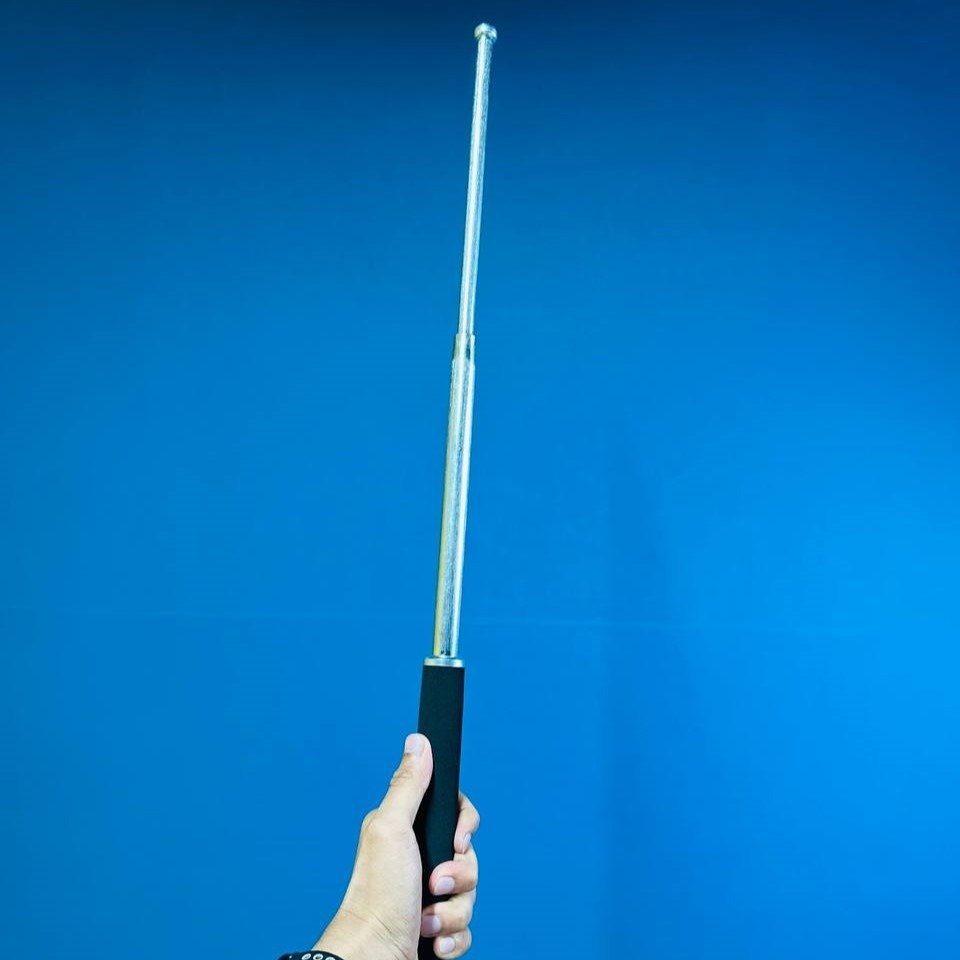 Extendable Self-Defense Stick (26 inch)